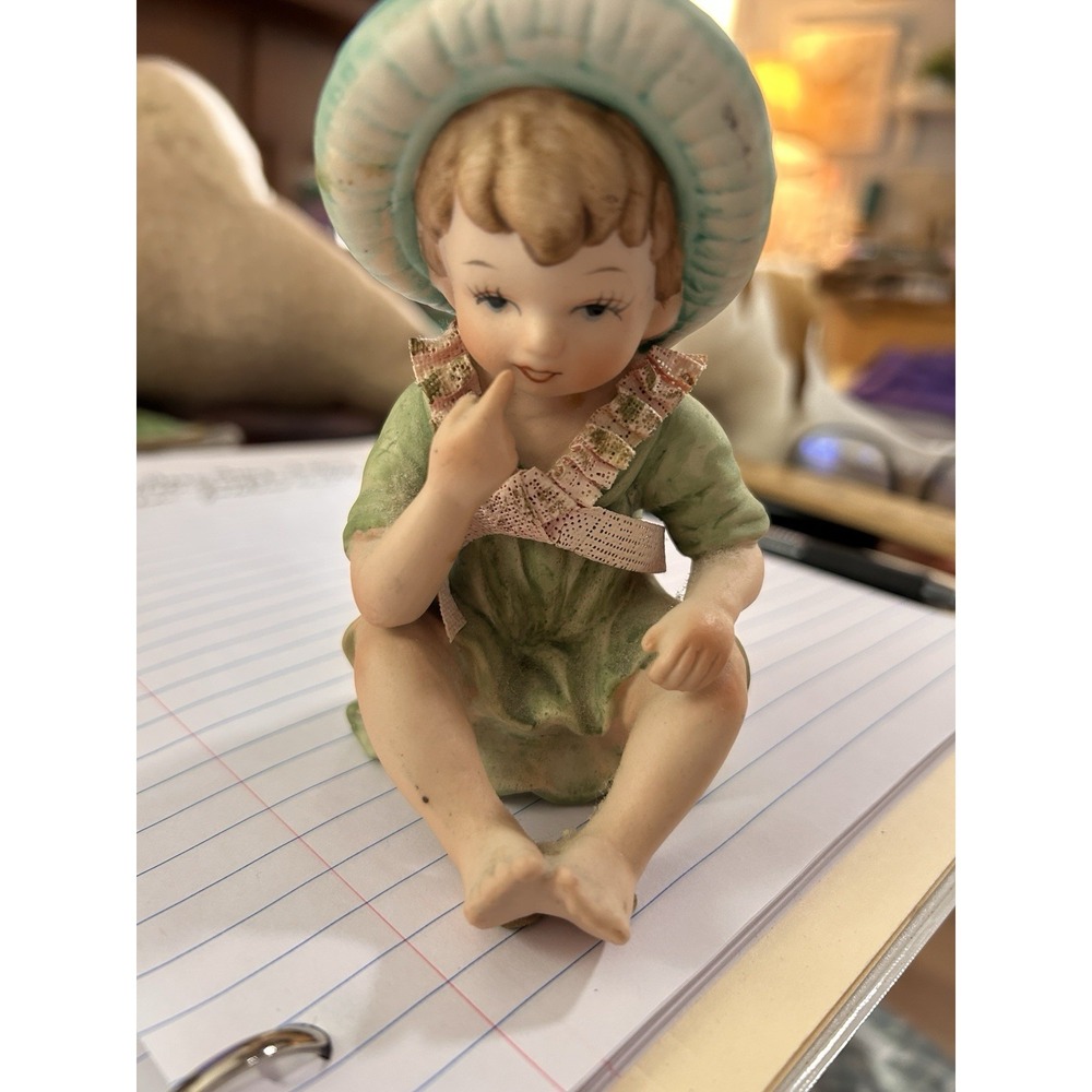 Vintage Piano Baby Sitting Barefoot Boy Hat Bisque Victorian Blue‎ Green 5"